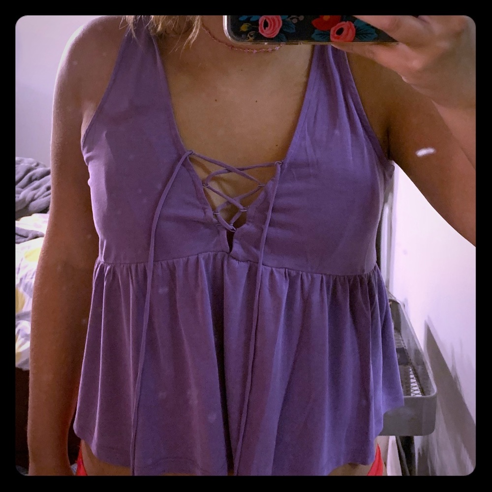 lace up, v-neck tank top! worn only once,no damage